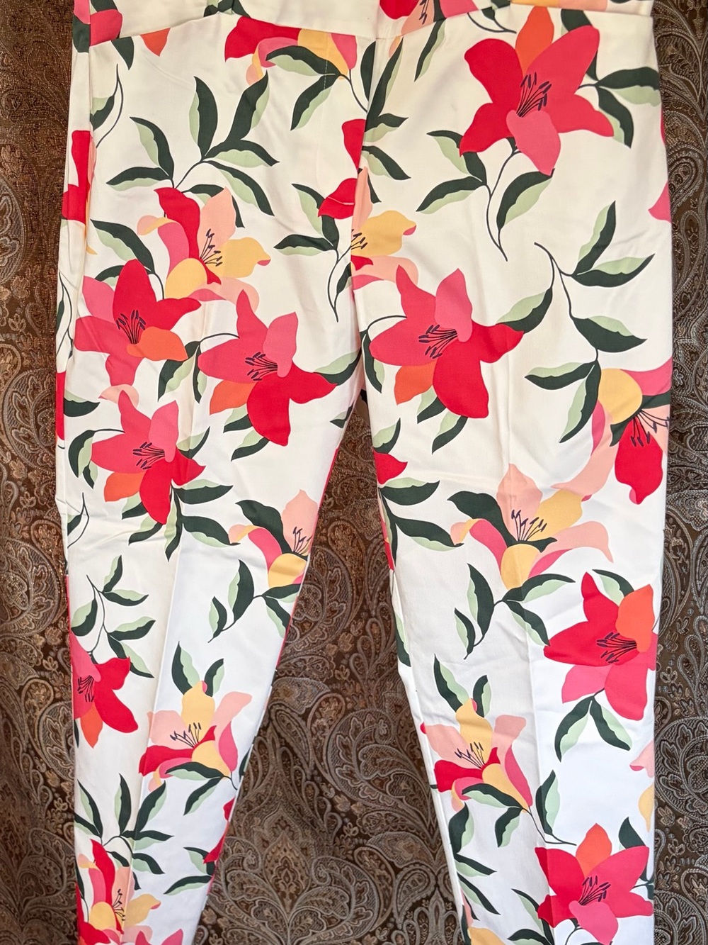 Woman’s Floral Print Pants - Pink & Red Flowers